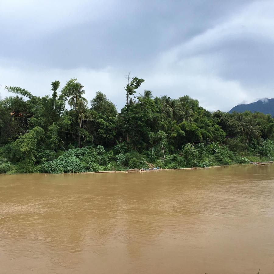 Golden Lotus Namkhan View Luang Prabang Dış mekan fotoğraf