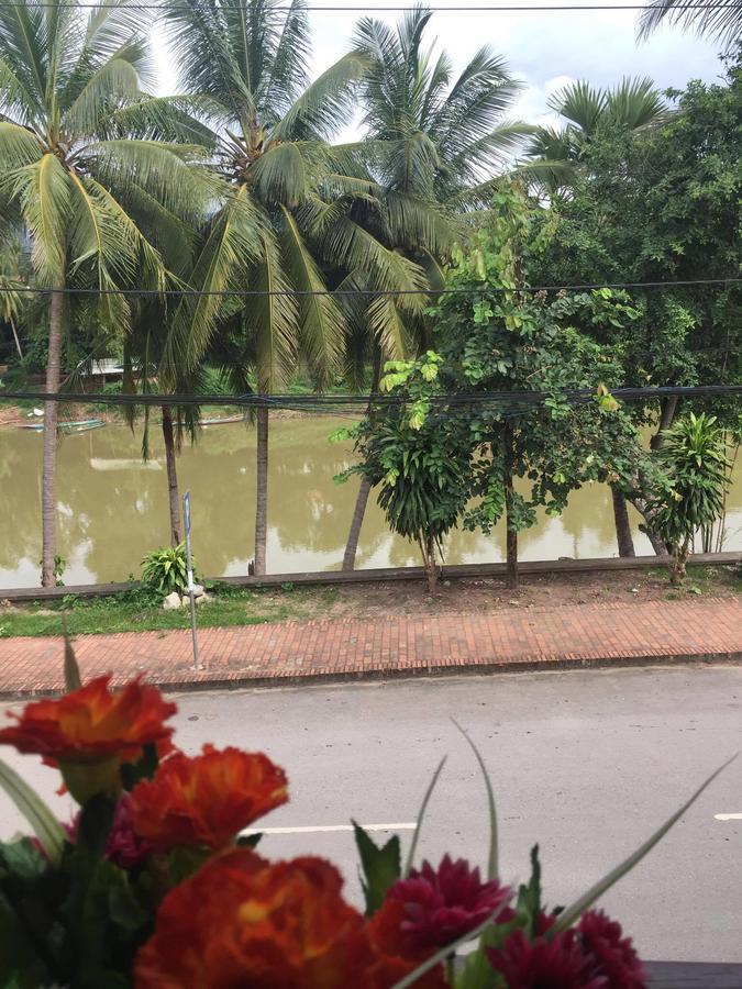Golden Lotus Namkhan View Luang Prabang Dış mekan fotoğraf