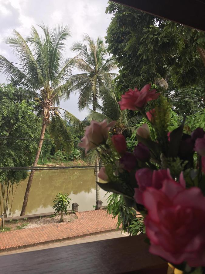 Golden Lotus Namkhan View Luang Prabang Dış mekan fotoğraf